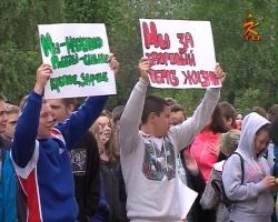Школьники из Колычево поддержали флешмоб за здоровый образ жизни
