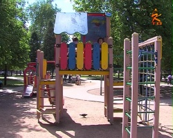 Госадмтехнадзор призвал муниципалитеты обратить внимание на состояние детских площадок