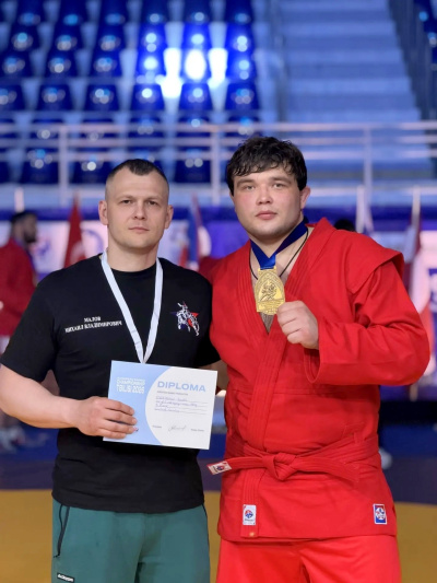 Коломенский студент завоевал золото на чемпионате Европы по самбо