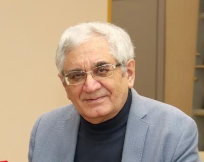 Профессор ГСГУ Владимир Викторович собрал воедино труды литературного критика Дмитрия Дарского