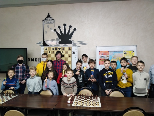 Шахматисты Коломны и Озёр встретились на турнире