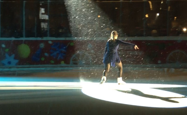 Фестиваль "Хрустальный лёд" прошёл в парке Мира