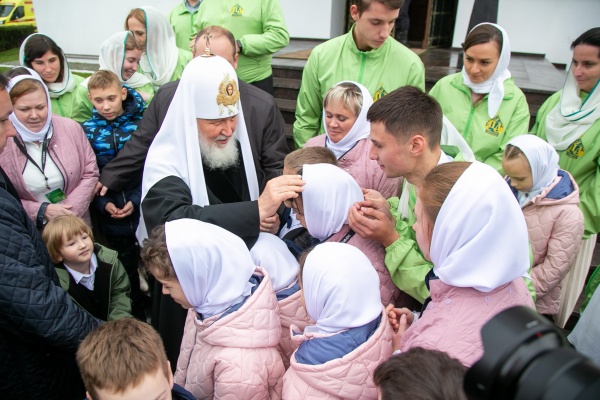 Патриарх Московский и всея Руси Кирилл освятил Троицкий храм в Коломне