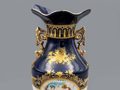 Редкая керамическая ваза найдена на комплексе по переработке отходов