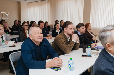 Начальник технического отдела филиала «ВМУ» принял участие в качестве члена программного комитета во Всероссийском научном симпозиуме