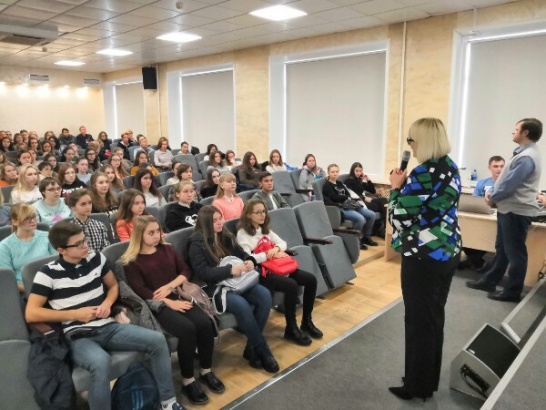 В ГСГУ возобновила работу Школа юного лингвиста-переводчика
