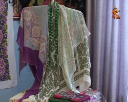"Любимец на все времена" - в доме Озерова открылась выставка женских платков