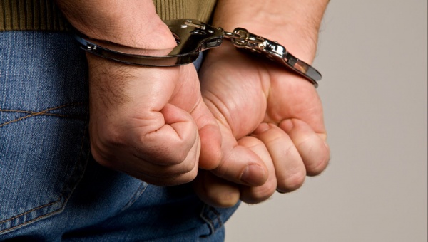 В Коломне полицейскими задержан подозреваемый в повреждении автомобиля