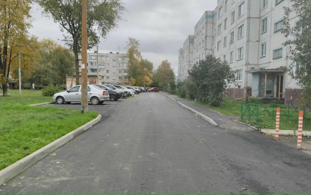 Благоустройство 13 дворовых территорий завершили в Коломне