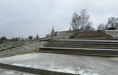 В Коломне продолжается реконструкция сквера &quot;Блюдечко&quot;