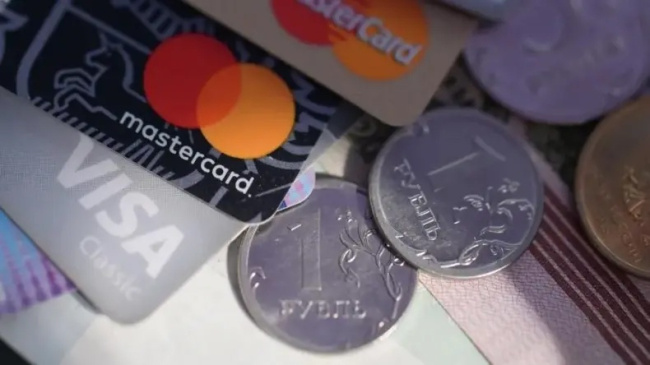 Мошенники придумали схему обмана с картами Visa и Mastercard