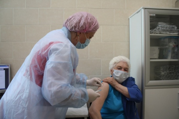 Полторы тысячи прививок делают в Коломне каждый день