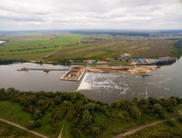 Реконструкцию гидроузла «Белоомут» планируется завершить в январе 2019 года