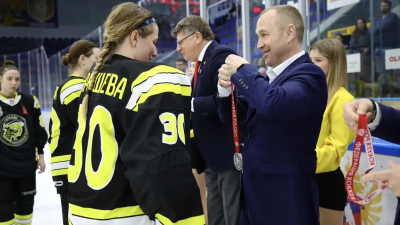 Женский хоккейный клуб "Торнадо" из Воскресенска уступил в финале "Агидели" из Башкирии