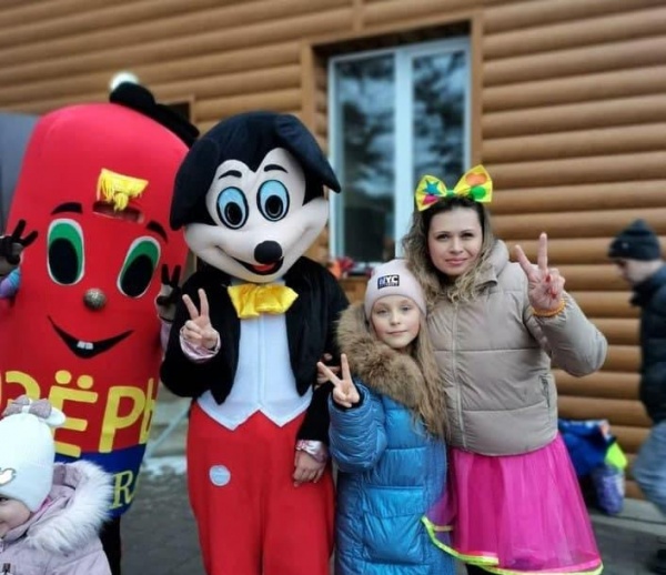 Ребятишек из ДНР и ЛНР порадовали праздником