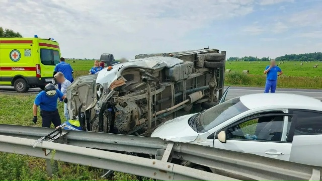 Kia и "Газель" столкнулись в городском округе Коломна