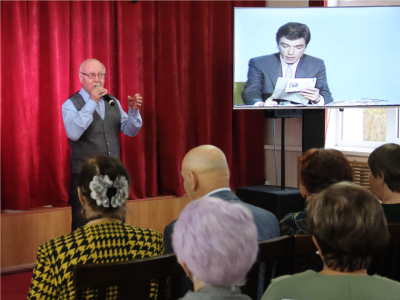 Ностальгическая программа &quot;Телемост воспоминаний&quot; прошла в Луховицах