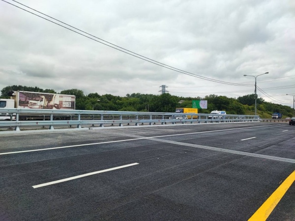 Мостовики отремонтировали два моста через реку Северка на 96-м км в Коломне 