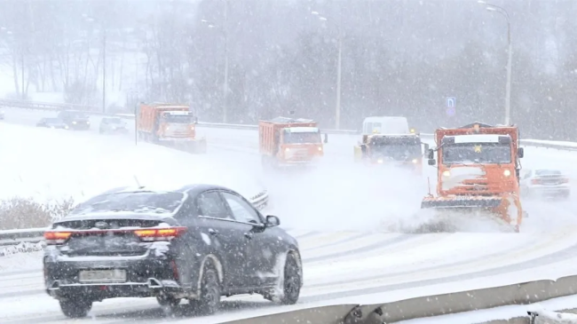 В Луховицах специалисты Мосавтодора обновили дорожную инфраструктуру 
