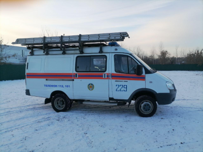 Спасатели помогли медикам транспортировать пациентку в Луховицах 