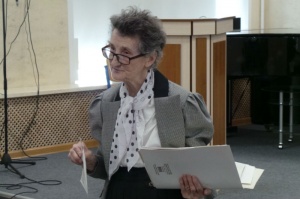 83-летняя выпускница коломенского вуза написала "Тотальный диктант" на "отлично"