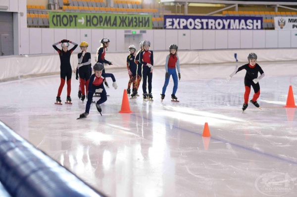 Соревнования "Все на старт" состоялись в конькобежном центре