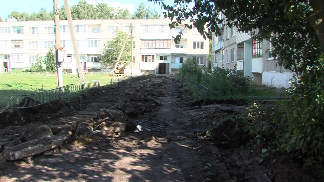 В Луховицах благоустраивают дворы