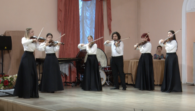 В Коломне состоялся конкурс "Приокские наигрыши" имени Евгения Дербенко