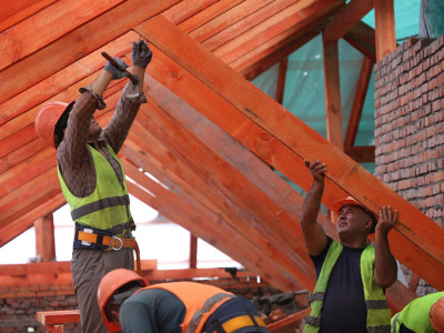 В Коломне капитально ремонтируют дом