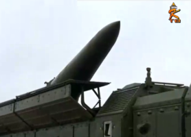 Еще один комплекс "Искандер-М" передан Российской армии