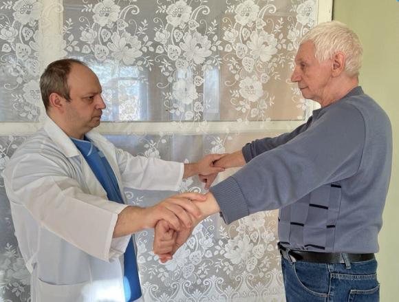 В Луховицах восстановили подвижность руки пациенту с полным отрывом сухожилия
