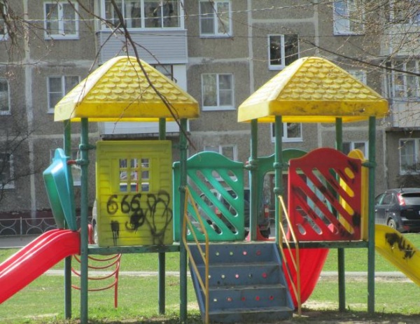 74 детских площадки проверили в Луховицах