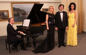 В Доме Озерова представили концертную программу «Очарование романса»