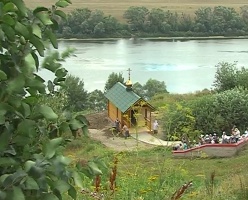 В Протопопове на источнике Сергия Радонежского построена новая купальня