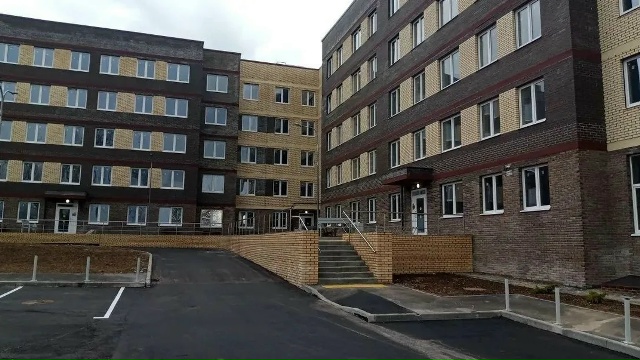 В Озёрах дом для переселенцев поставили на кадастровый учёт