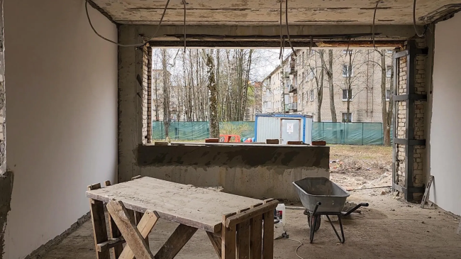 В Белоозёрском ремонтируют детский сад "Незабудка" к новому учебному году