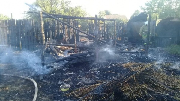 В Сергиевском 1 августа произошёл пожар в хозяйственной постройке