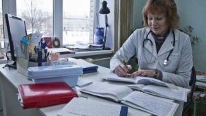 Более 600 врачей и медработников получили жилье в Подмосковье в 2015 году