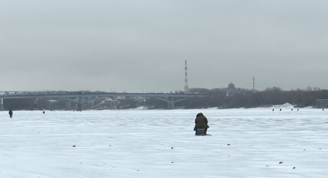 Безопасность на замёрзших водоёмах становится особенно актуальной