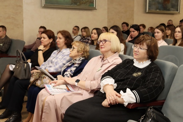 В коломенском вузе проходит международная лингвистическая конференция