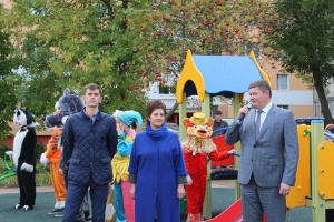 В Коломне открыли еще одну детскую игровую площадку