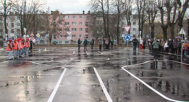 В Луховицах открыли автогородок