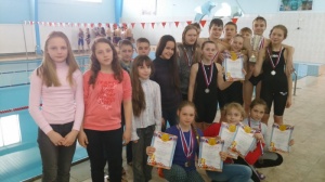 Юные коломенские пловцы - на соревнованиях в Луховицах