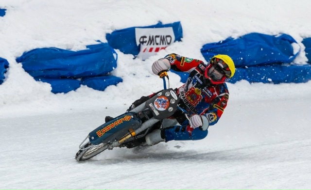 Луховичанин успешно выступил на заключительном этапе личного чемпионата России по мотогонкам на льду