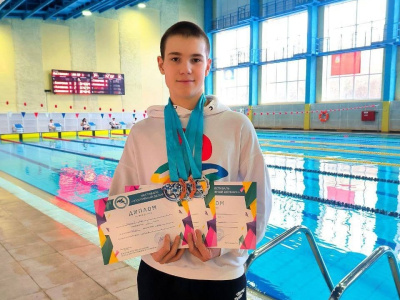 Успех луховицких пловцов на фестивале "Спортивный дельфин" 