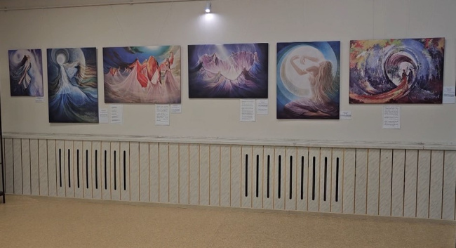 Выставка картин "Вечная женственность"