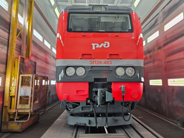 Последний в этом году локомотив готовится покинуть Коломенский завод