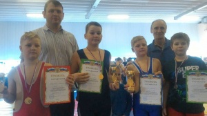 5 золотых медалей завоевали коломенские борцы на турнире в Луховицах