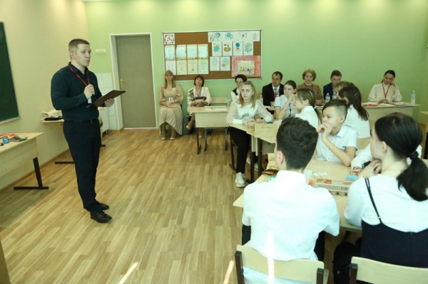 Учитель физической культуры Хорошовской школы прошёл во второй этап областного конкурса