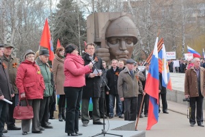 На митинге в поддержку жителей Крыма собрались несколько тысяч коломенцев